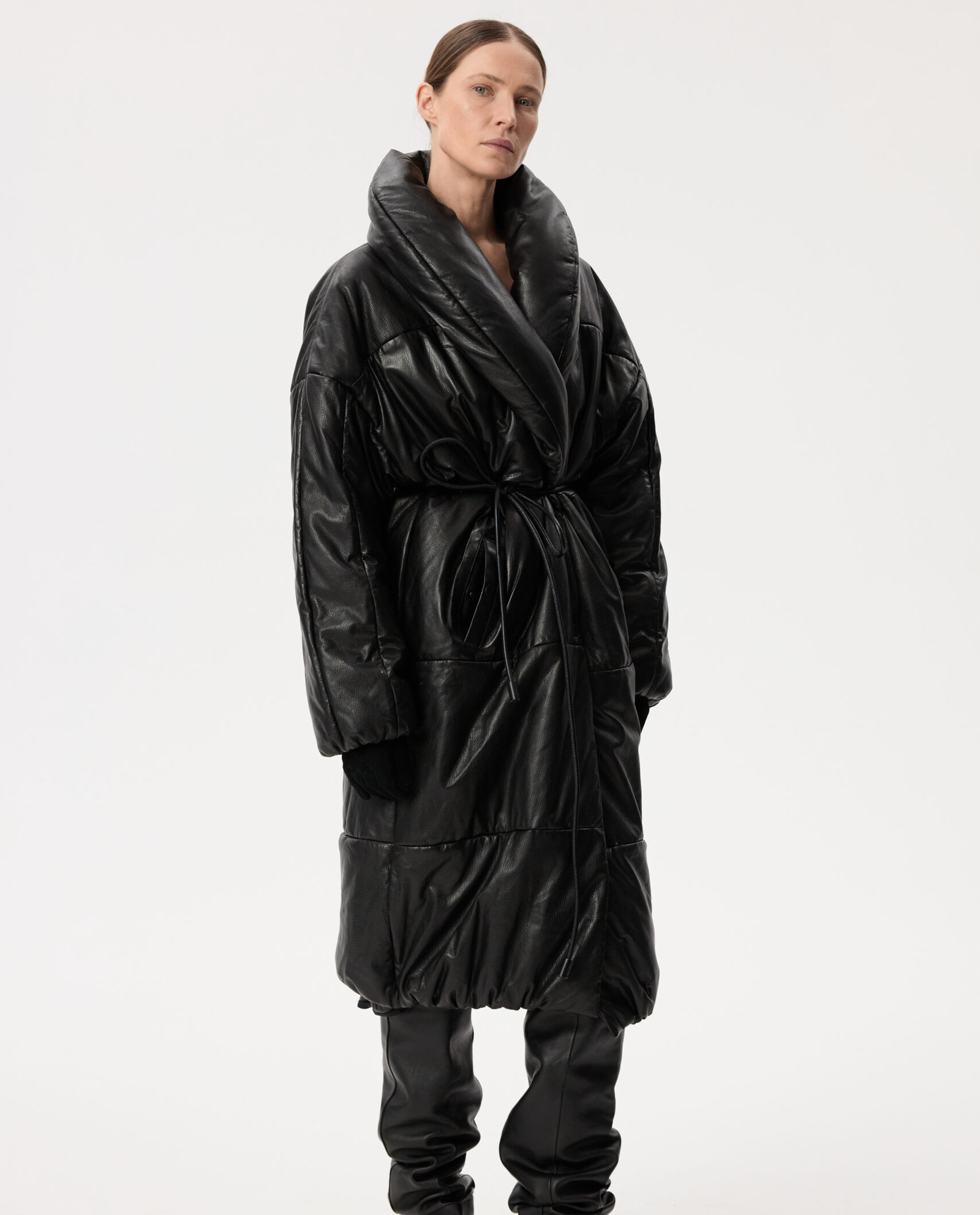 Długi skórzany płaszcz - Image #4