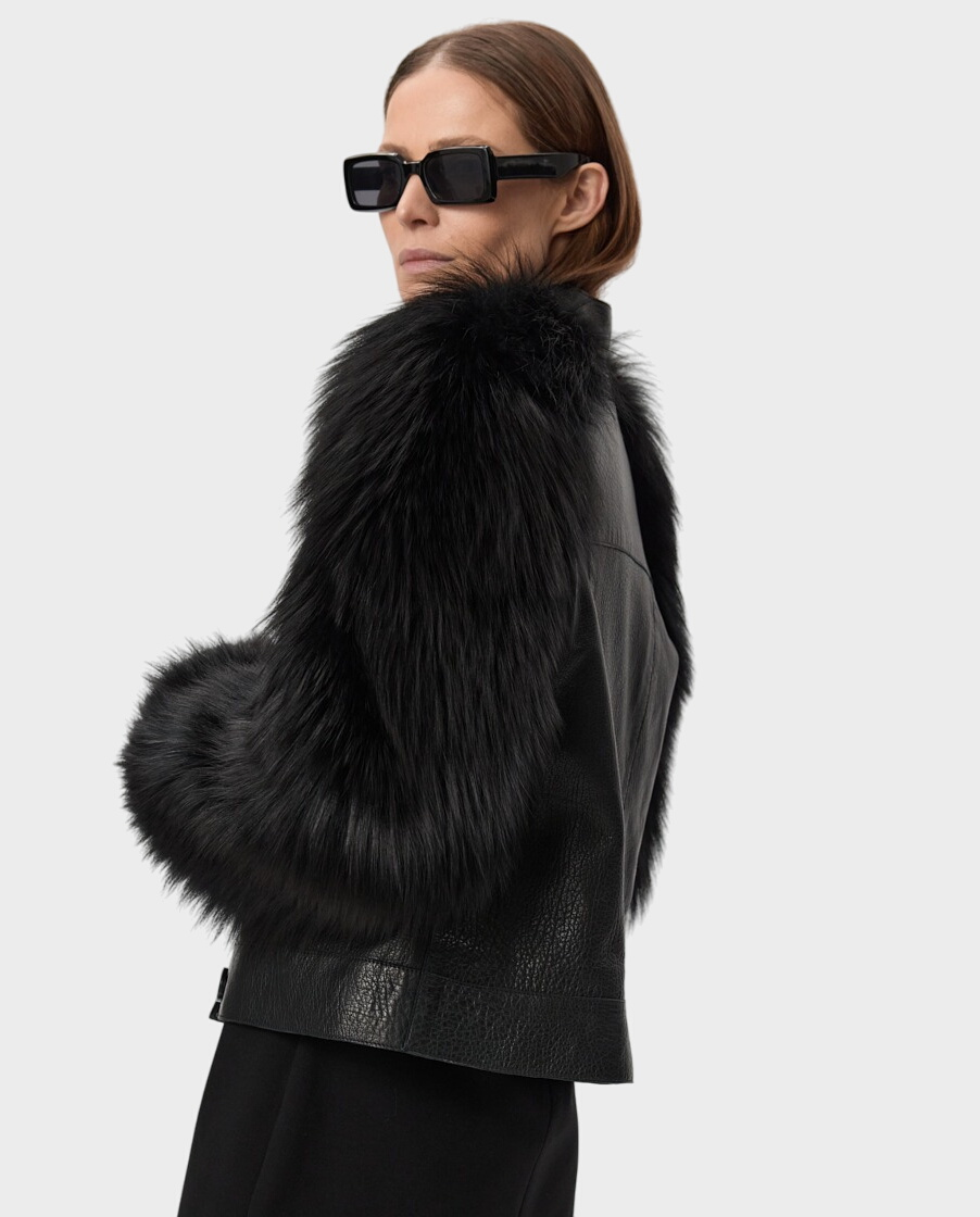 Skórzana kurtka z futrzanymi rękawami - Image #1