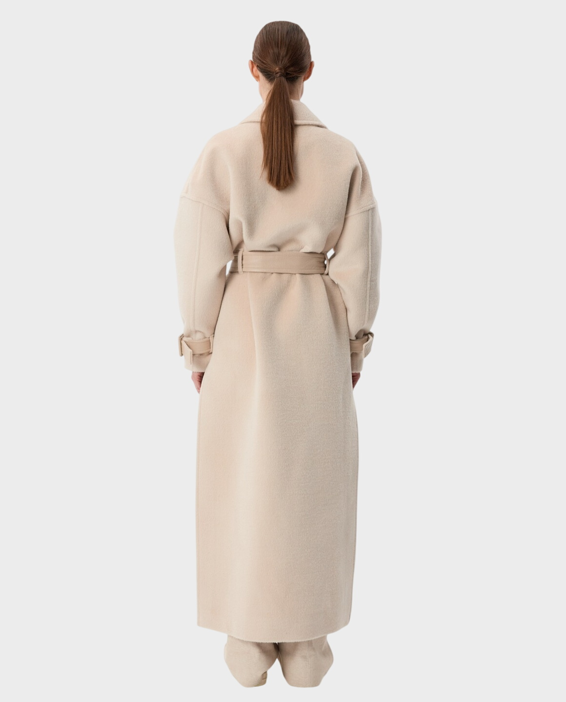 Beżowy płaszcz z alpaki - Image #1