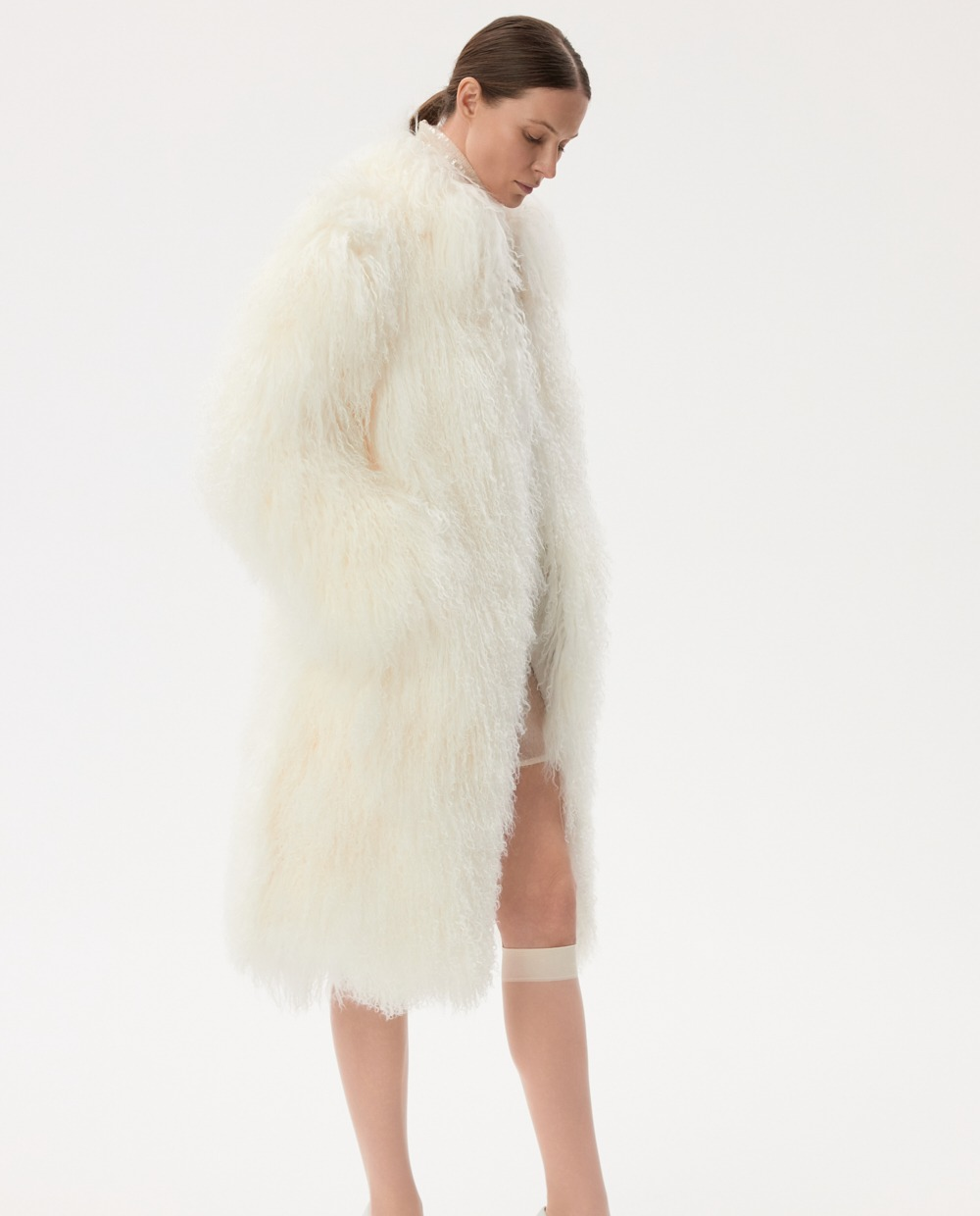 Futrzany płaszcz oversize - Image #4