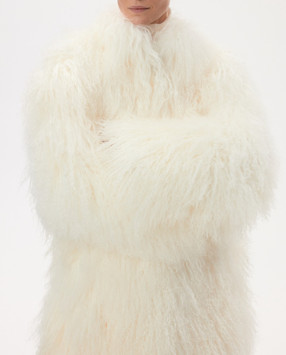 Futrzany płaszcz oversize - Image #8