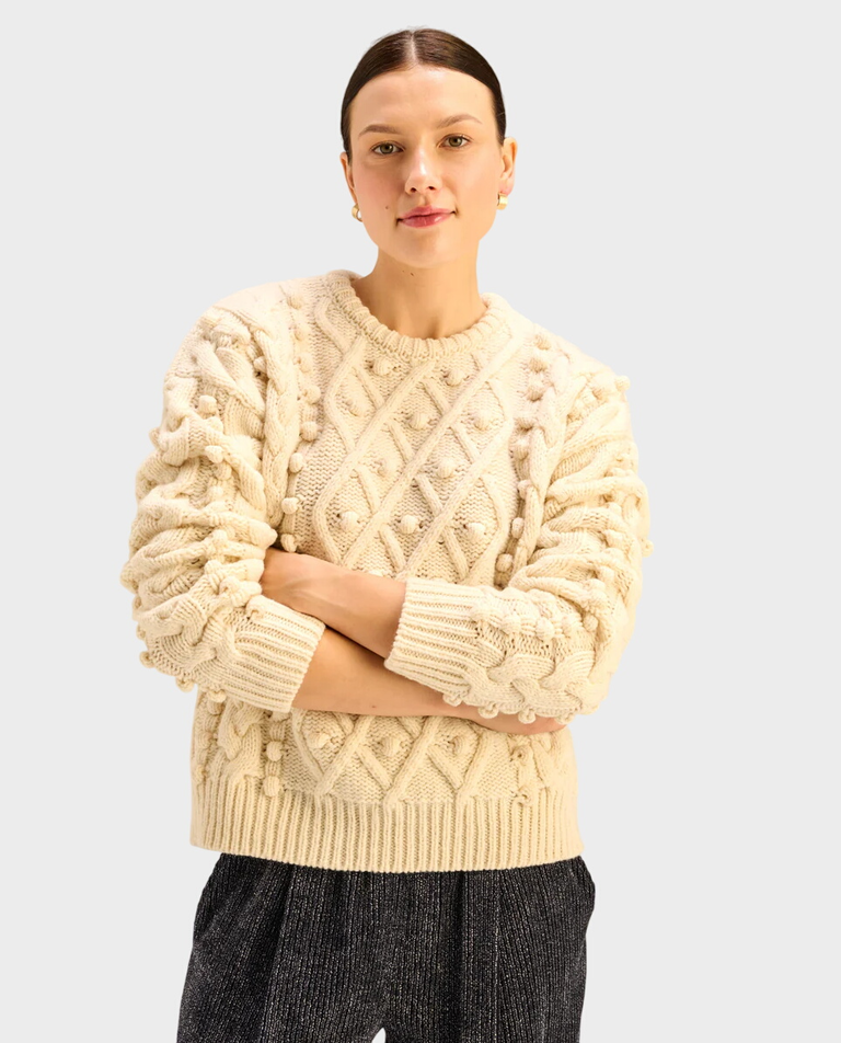 Wełniany sweter z ozdobnym splotem Dina