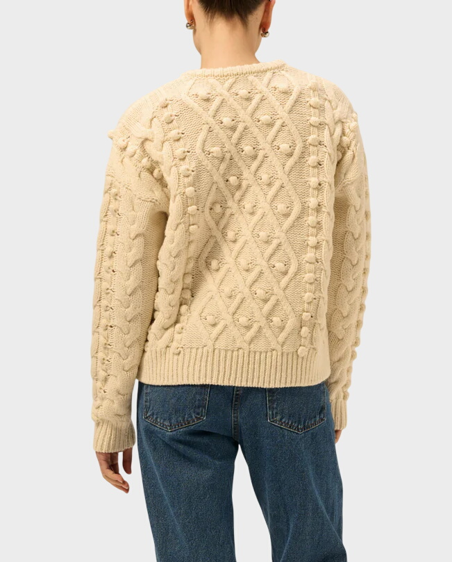 Wełniany sweter z ozdobnym splotem Dina - Image #3