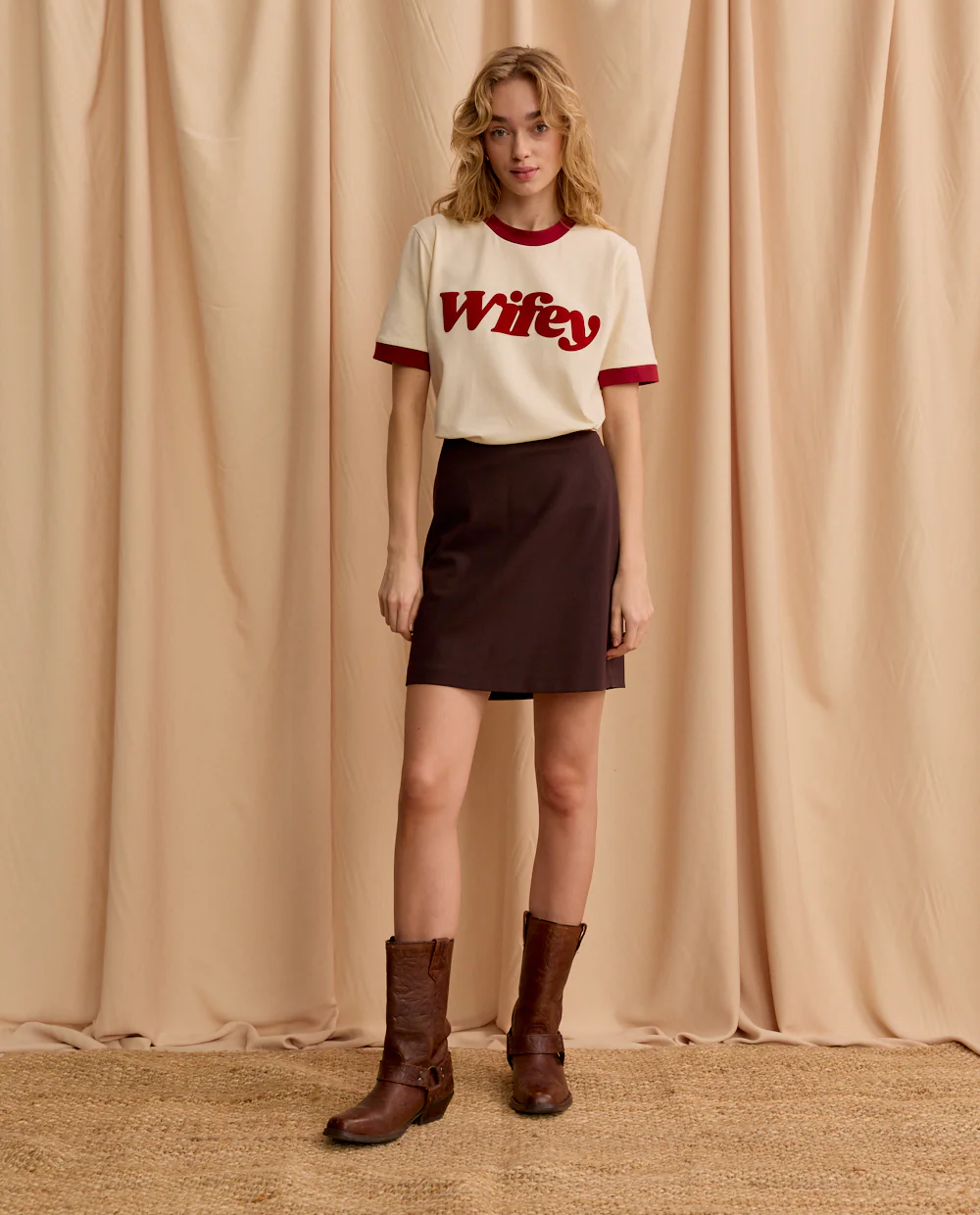 T-shirt Wifey Bordo - Image #4