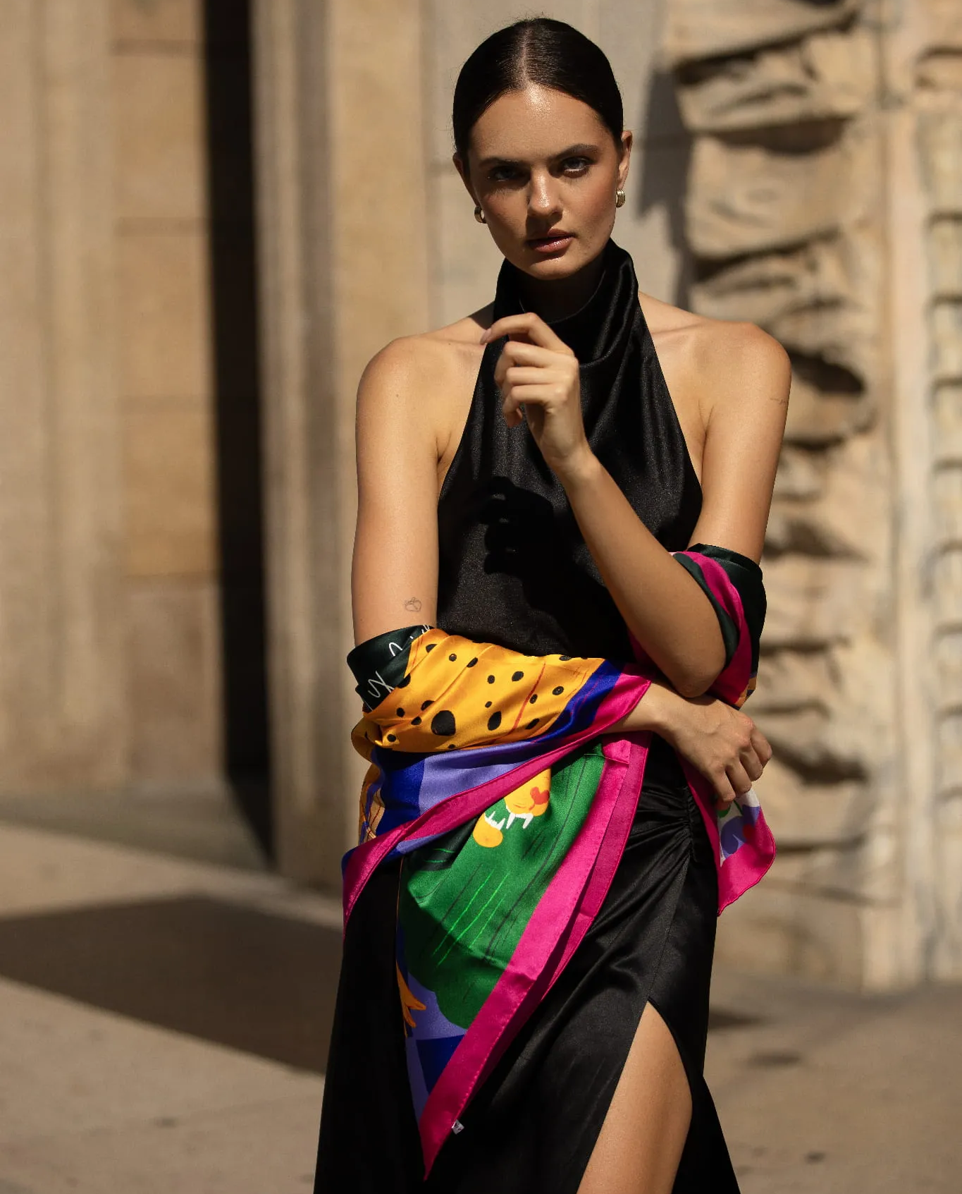 Jedwabna apaszka Fashion Muse M - Image #1