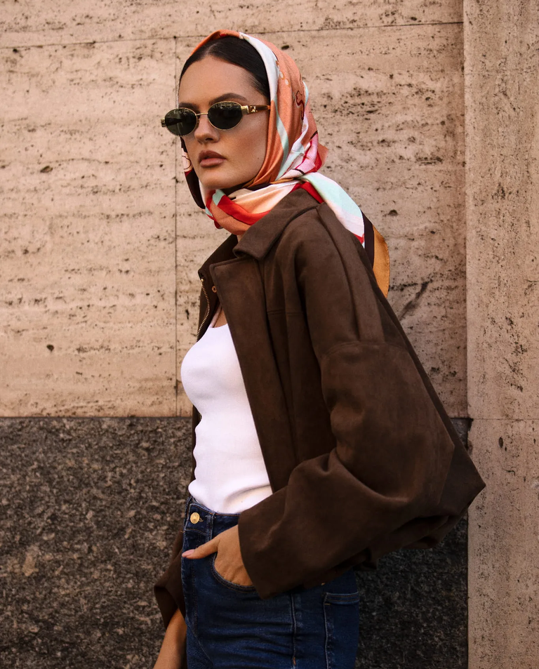 Jedwabna apaszka Dolce Vita L - Image #2