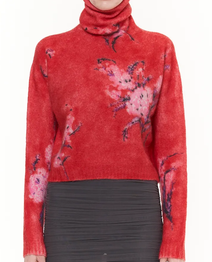 Czerwony golf z kwiatowym wzorem