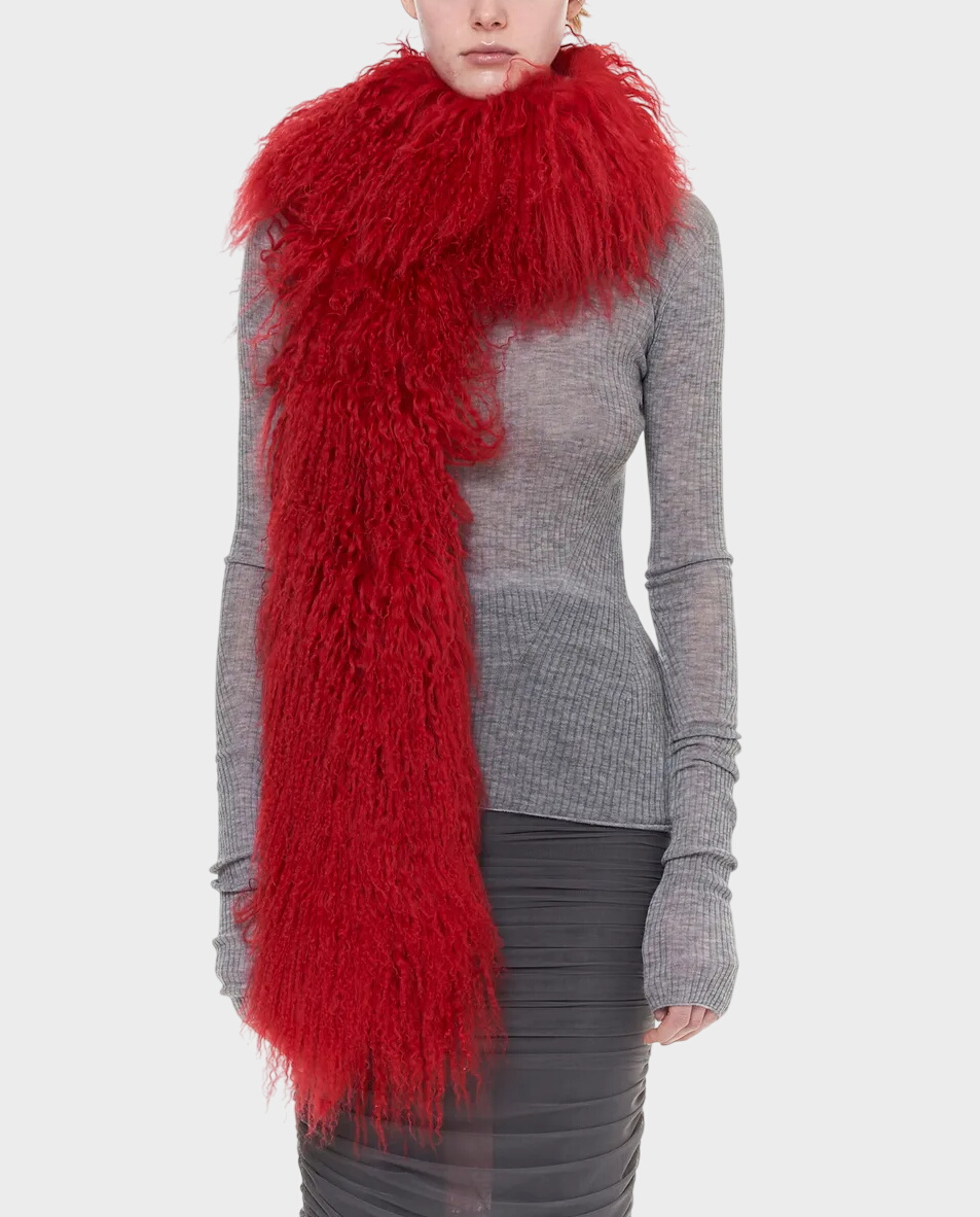 Czerwony futrzany szal - Image #0