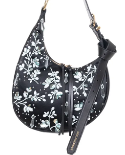 Czarna torebka z ozdobną aplikacją - Image #1