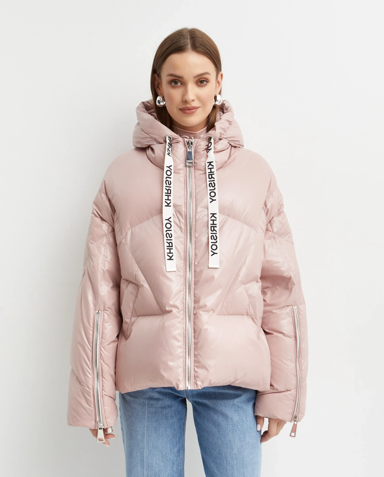 Różowa kurtka puchowa