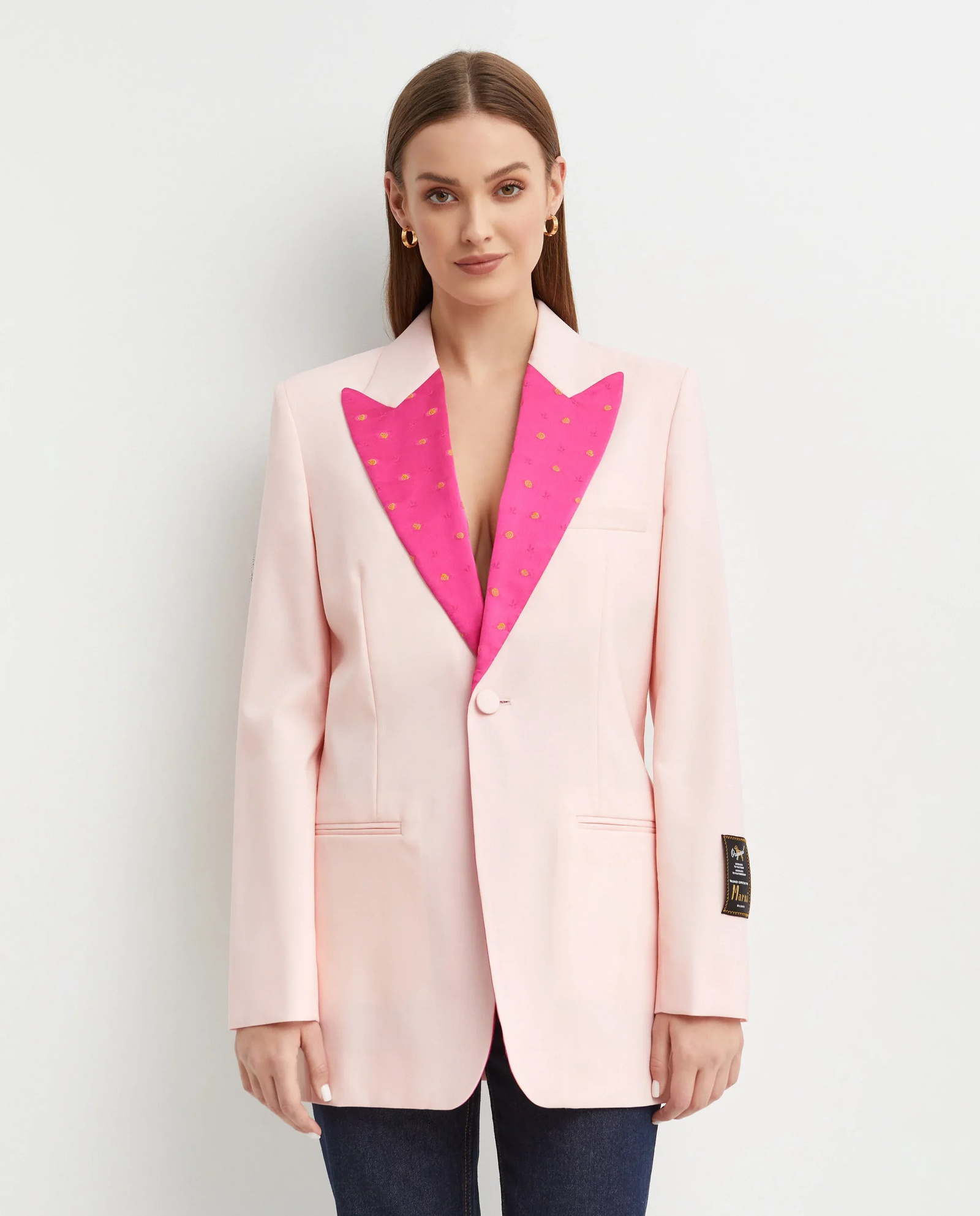 Różowa marynarka z kontrastującym kołnierzem - Image #0