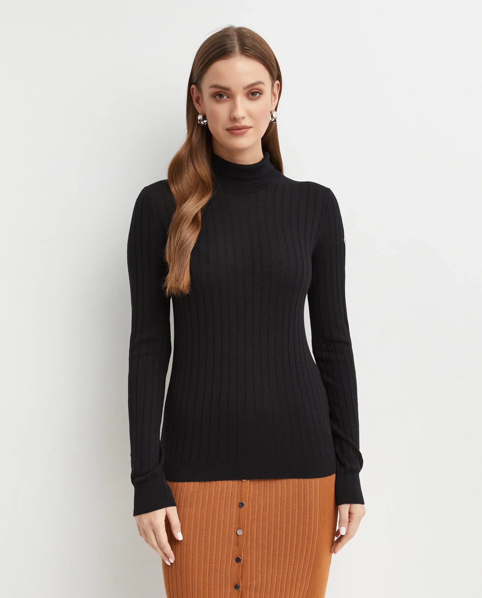 Czarny prążkowany golf - Image #0