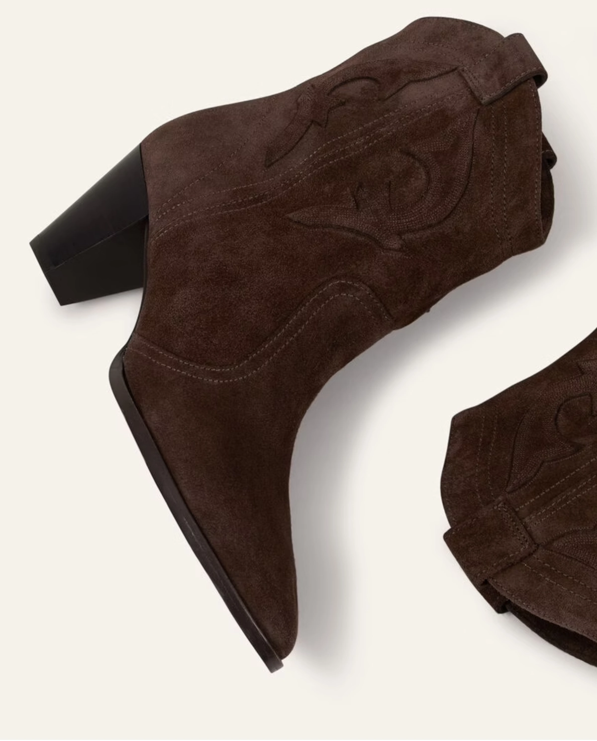 Brązowe zamszowe botki Casey - Image #2