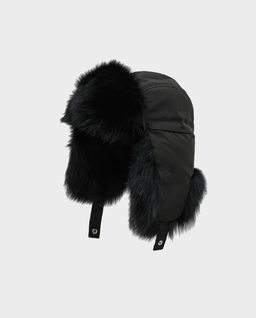 Czarna czapka uszatka - Image #0