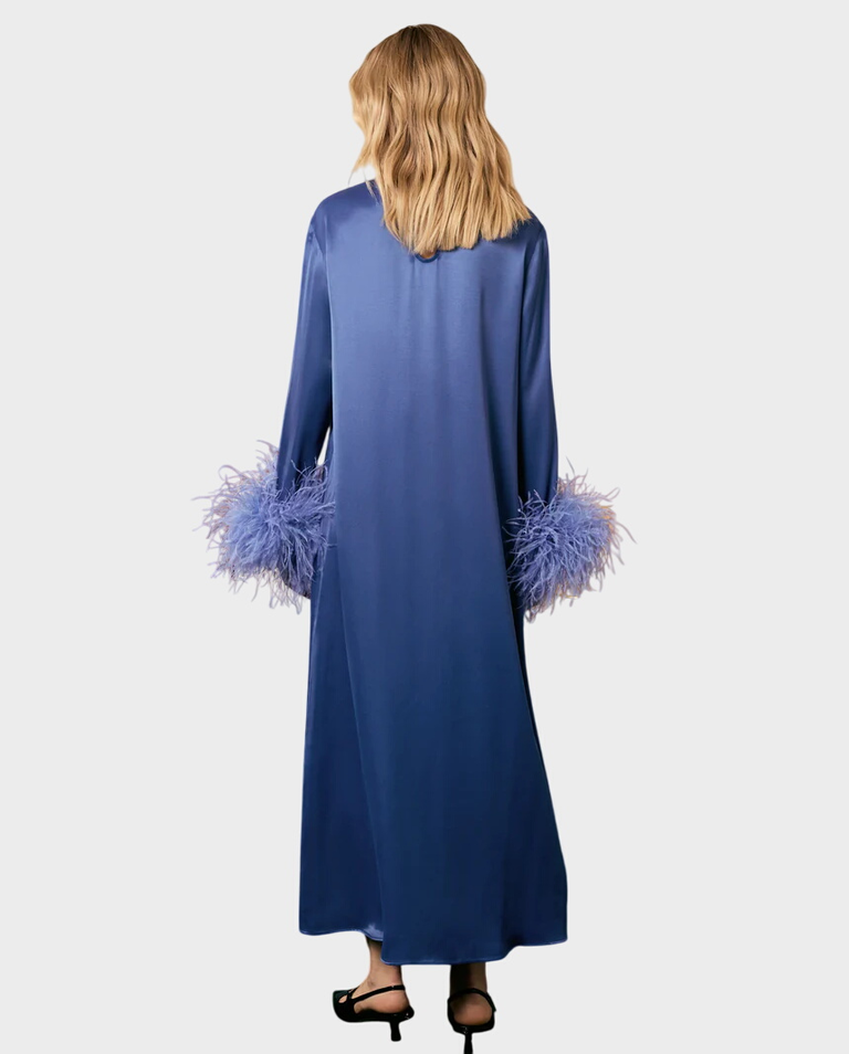 Niebieska maxi sukienka z piórami Suzie - Image #3