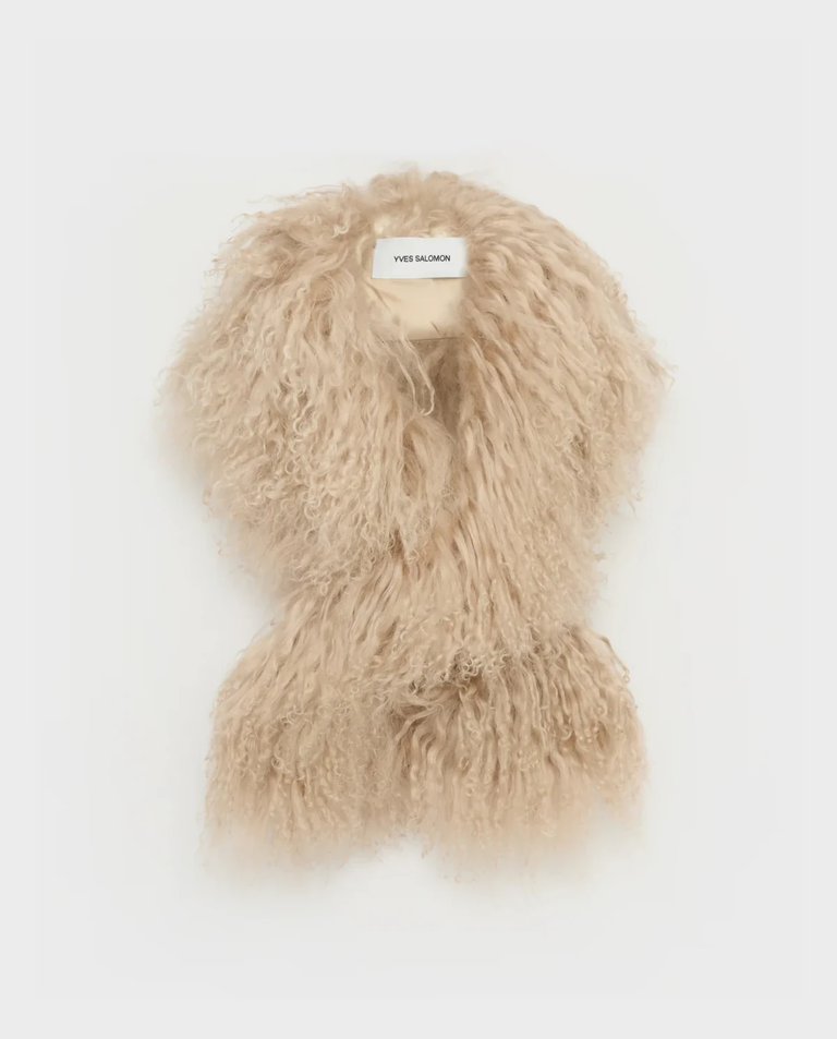 Beżowy futrzany szal