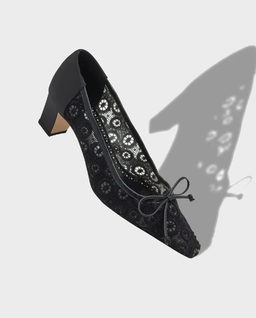 Czarne czółenka z koronką i kokardą Martebal 50 - Image #2