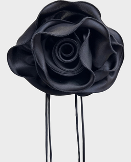 Czarna jedwabna broszka z różą - Image #3