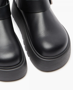 Czarne skórzane botki z klamrami - Image #3