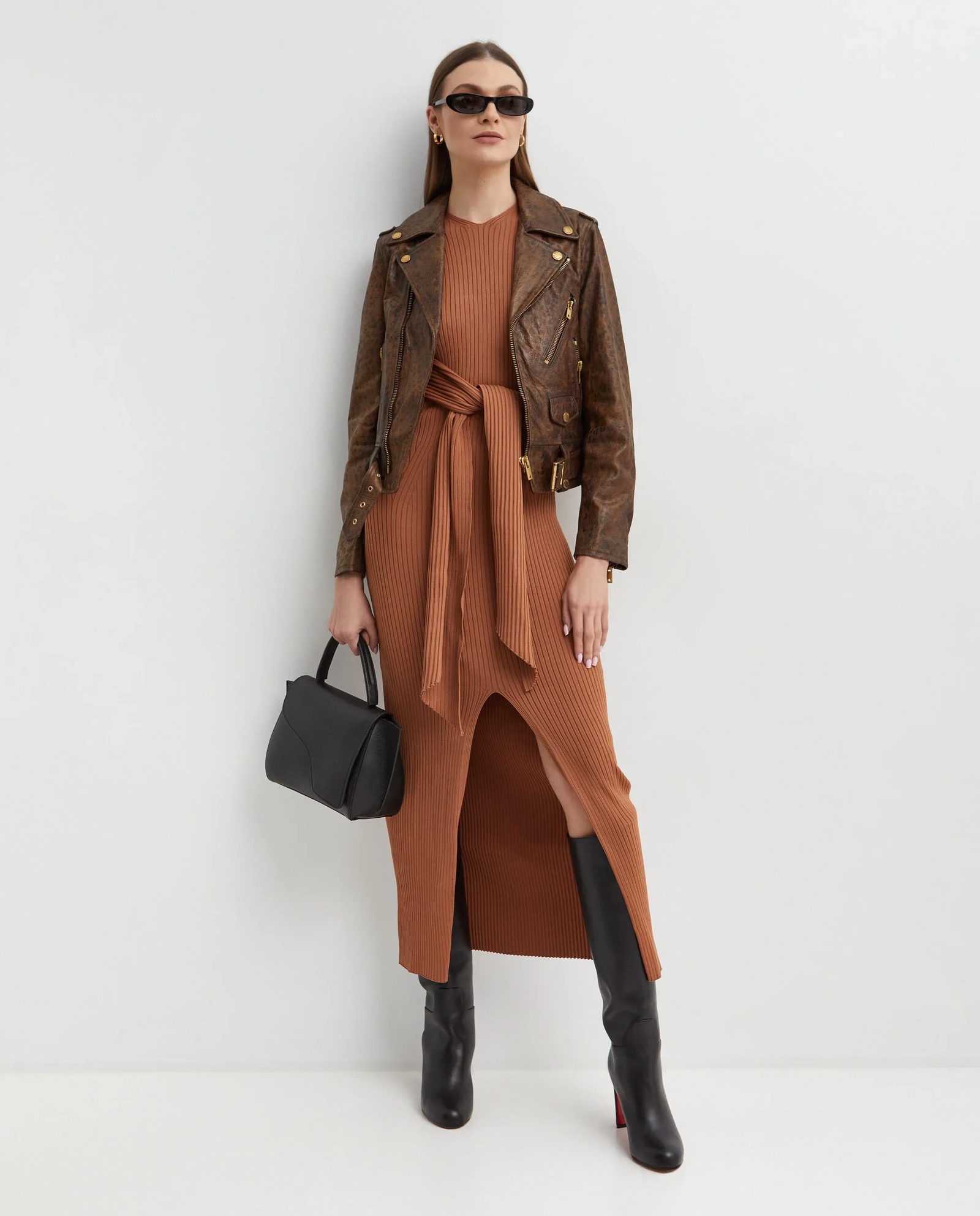 Brązowa skórzana kurtka typu biker - Image #4