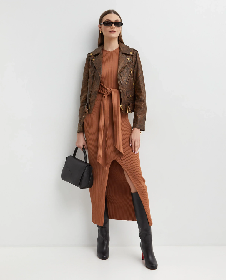 Brązowa skórzana kurtka typu biker - Image #4