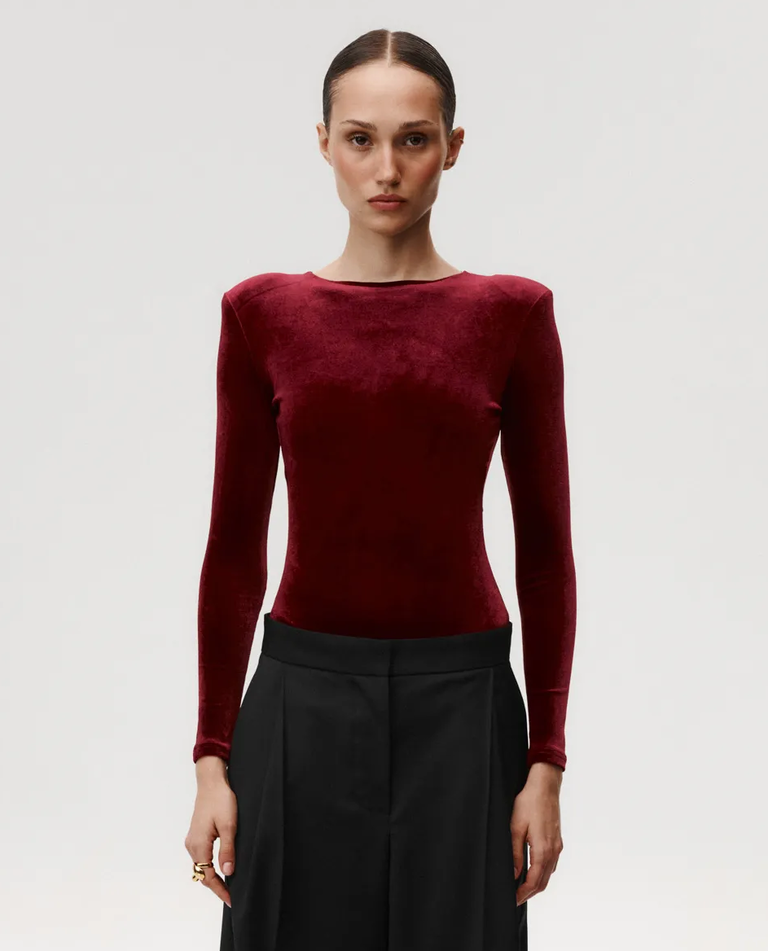 Aksamitne body Maneater