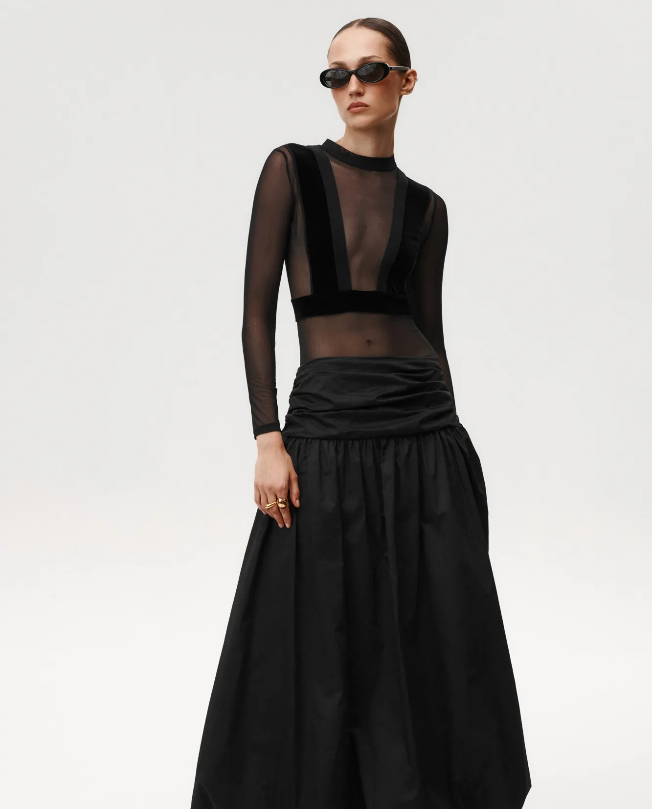 Czarne body z transparentnej siateczki It Suits You - Image #2