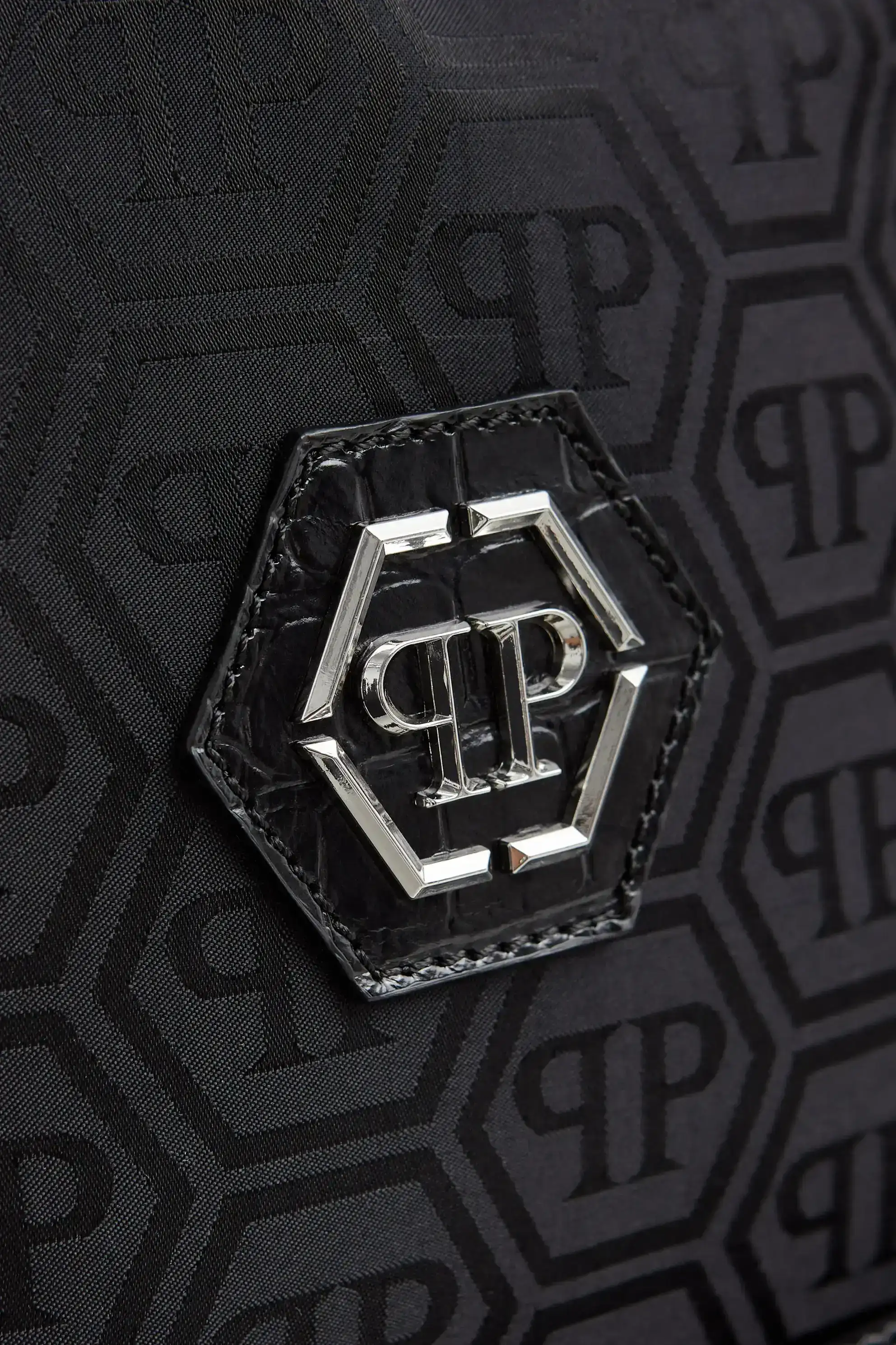 Czarny plecak Monogram - Image #6