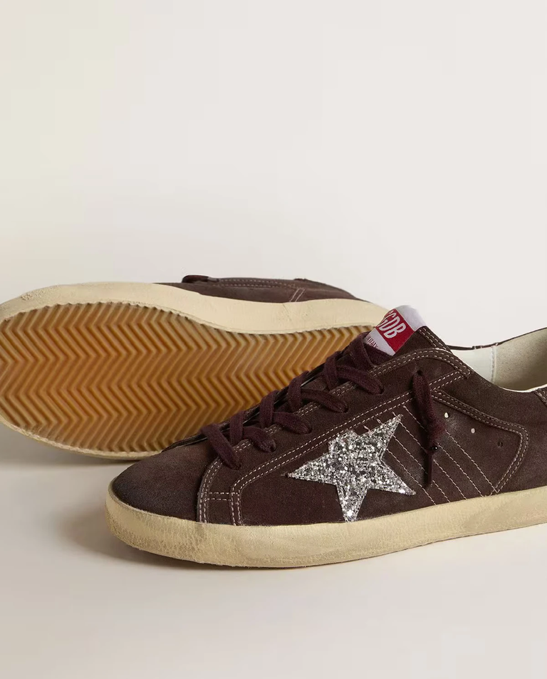 Brązowe zamszowe sneakersy Superstar - Image #3