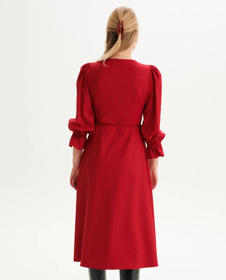 Czerwona sukienka Avvolta