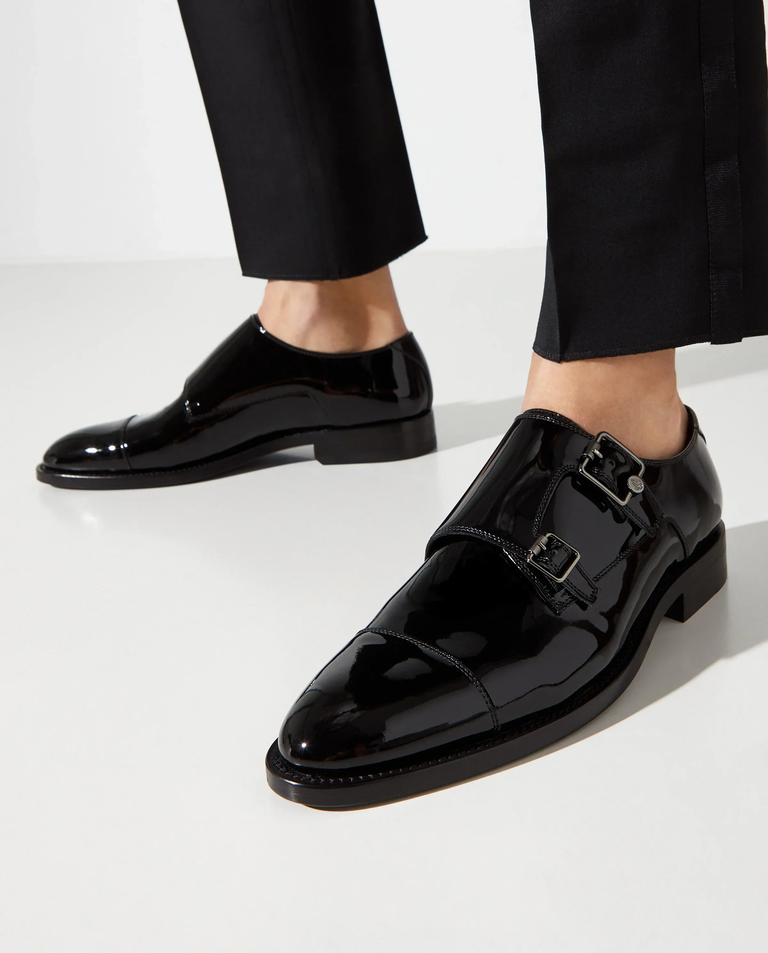 Skórzane derby Finnion