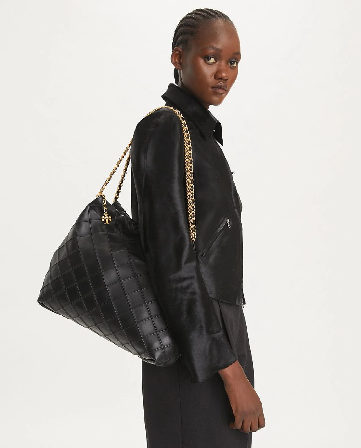 Czarna torebka na ramię Fleming Soft - Image #1