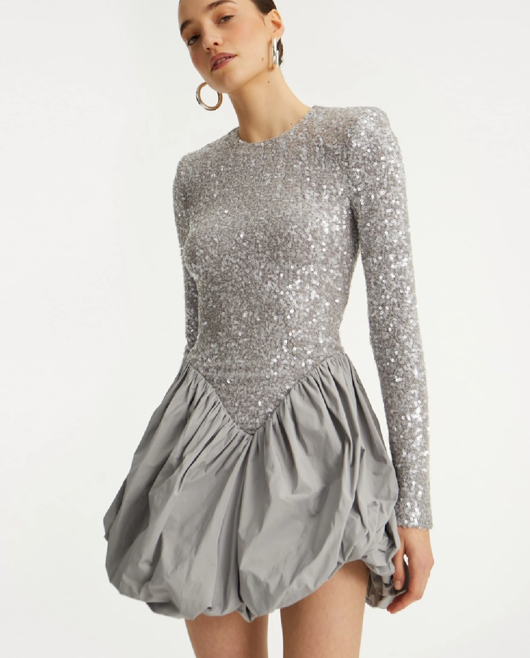 Szara sukienka mini z cekinami - Image #2