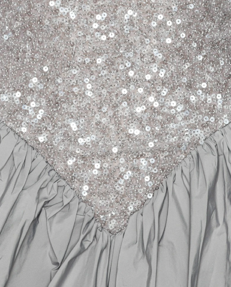 Szara sukienka mini z cekinami