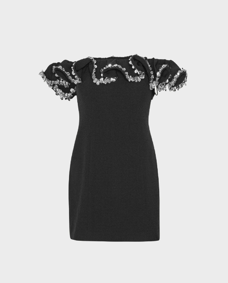 Czarna mini sukienka z falbanką