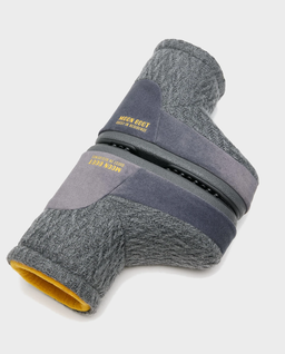 Szare śniegowce Moon Boot x Guest In Residence Icon Low - Image #1