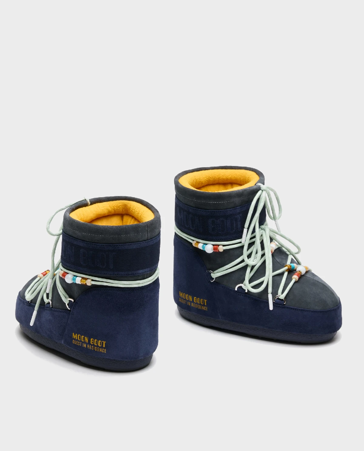 Szaro-granatowe śniegowce Moon Boot x Guest In Residence Icon Low - Image #2