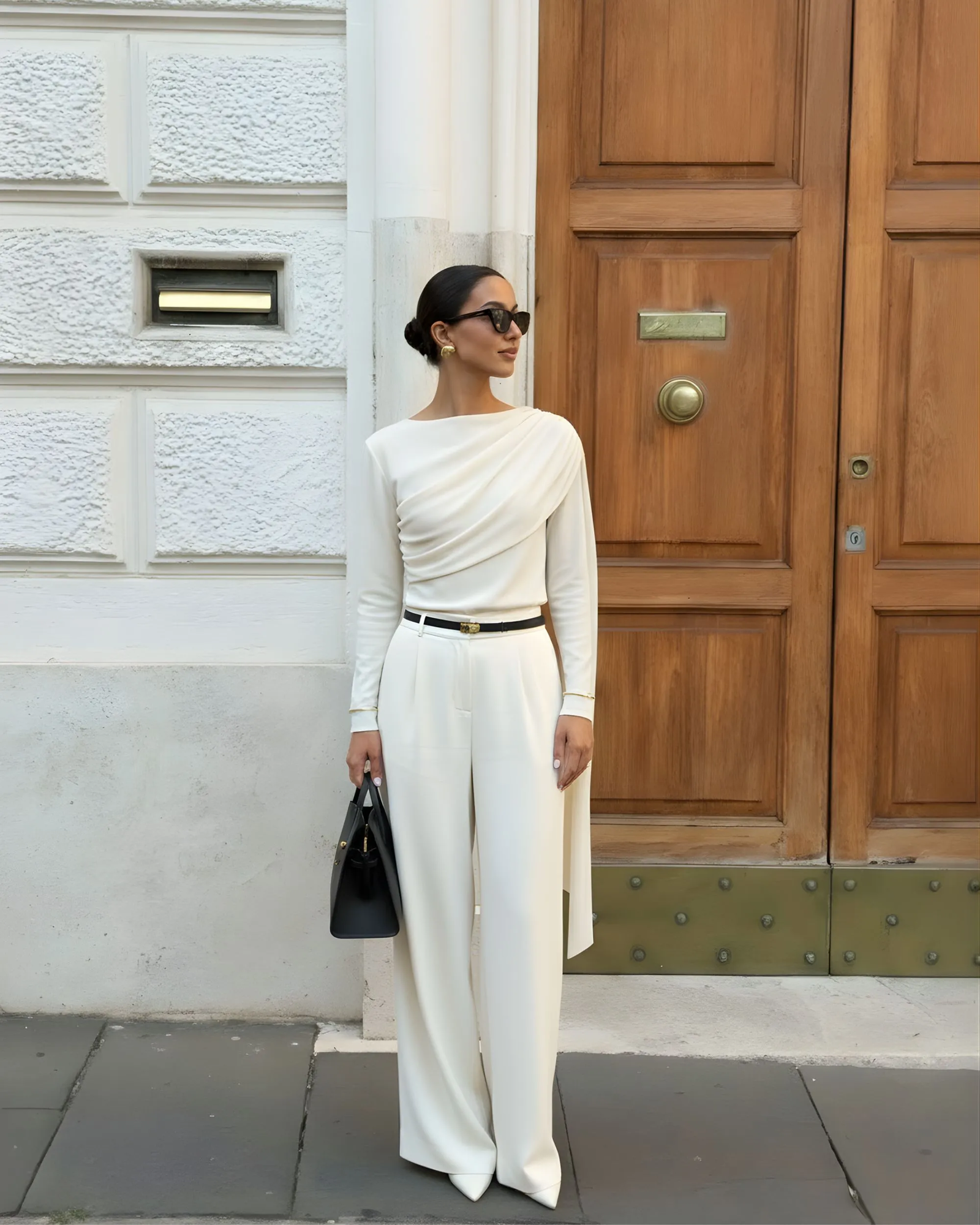 Jedwabna biała bluzka z szarfą - Image #3