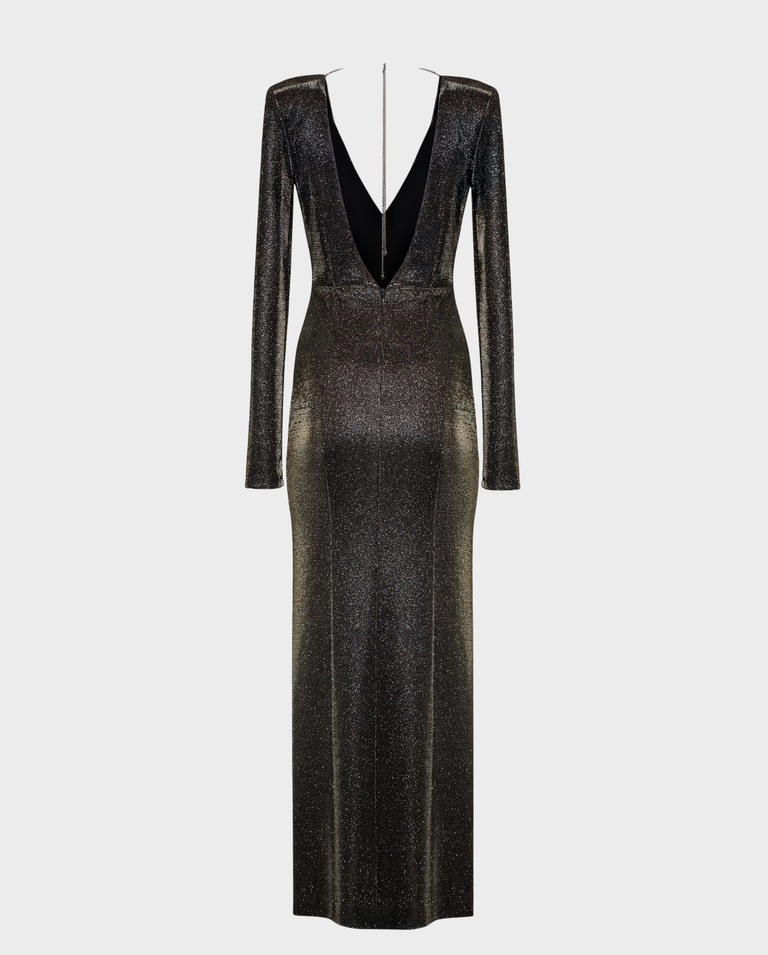 Długa błyszcząca sukienka z rozcięciem