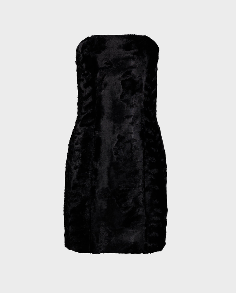 Czarna mini sukienka z futrzanej tkaniny