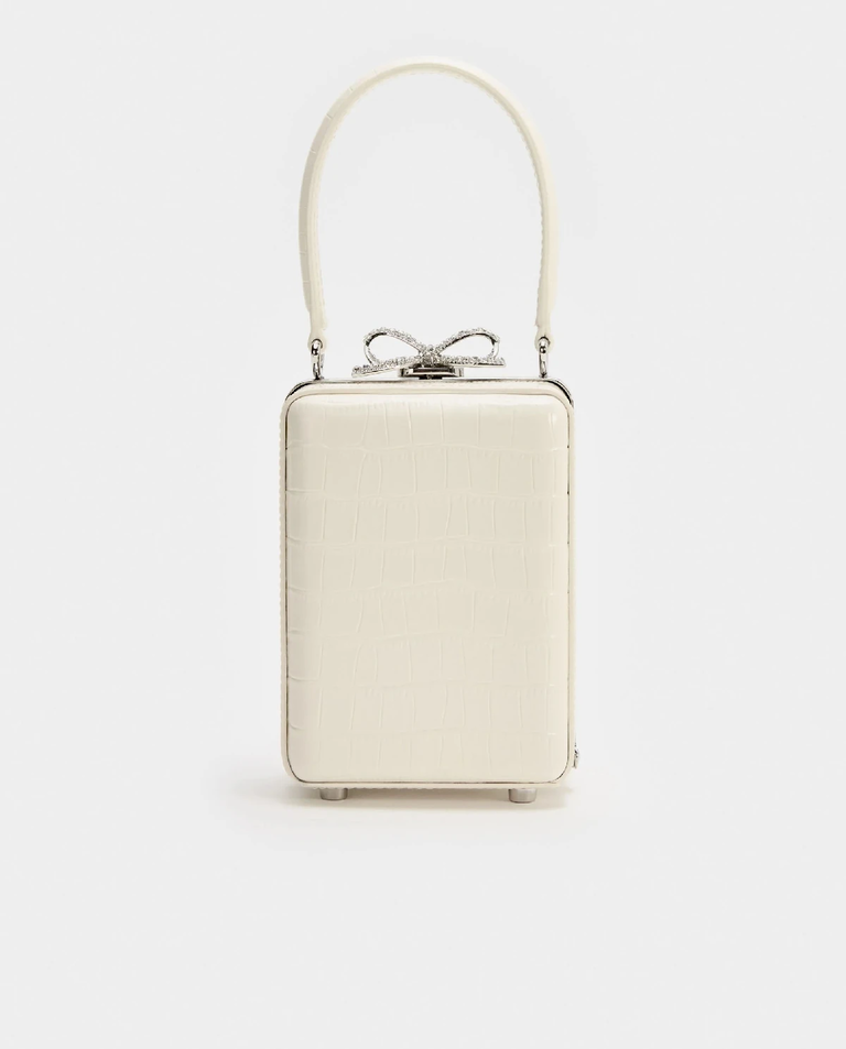 Kremowa torebka z tłoczeniem skóry krokodyla