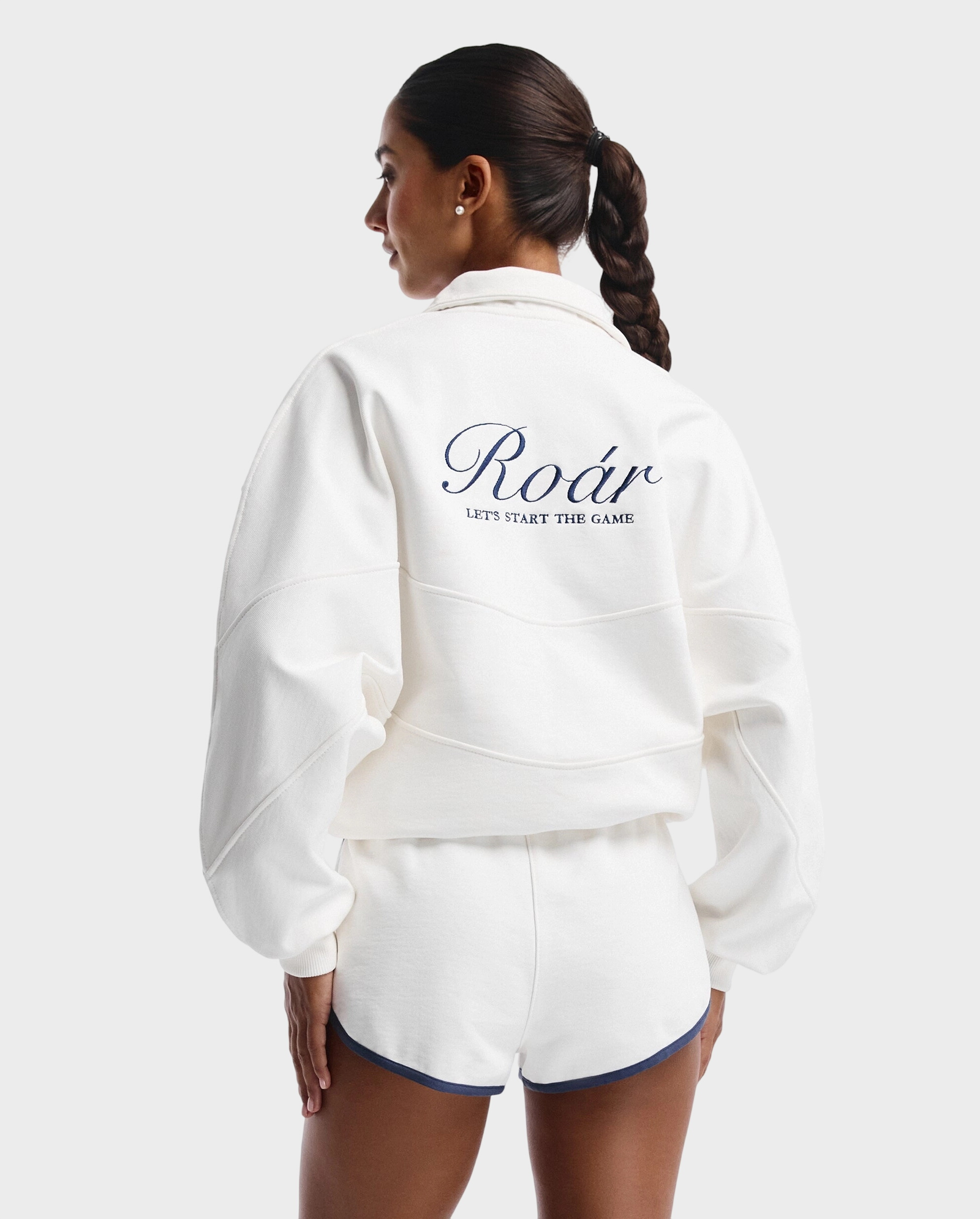 Biała bluza Clubhouse - Image #1