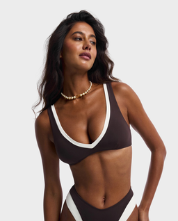 Brązowy top od bikini Out of Office - Image #0