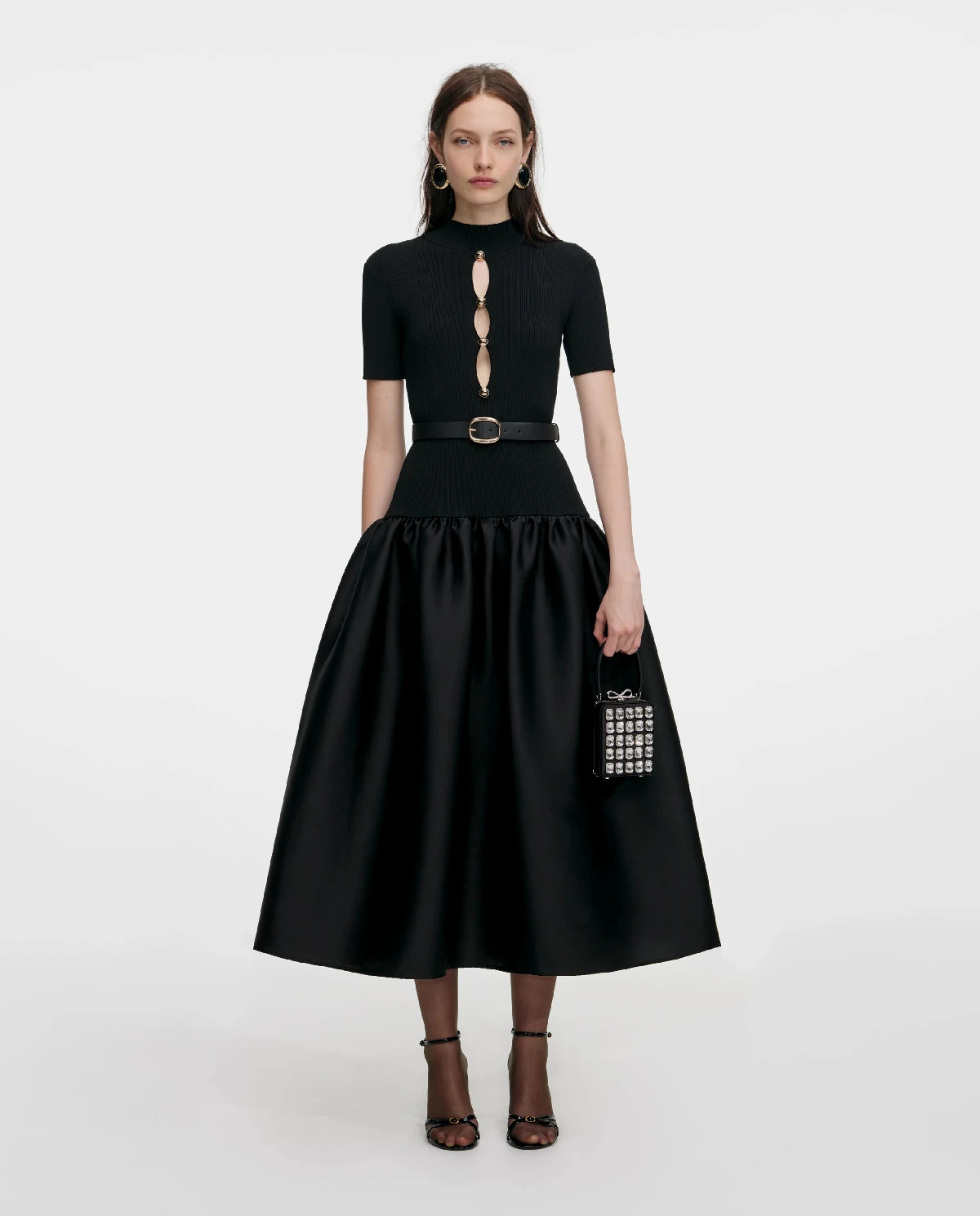 Czarna dzianinowa sukienka midi - Image #0