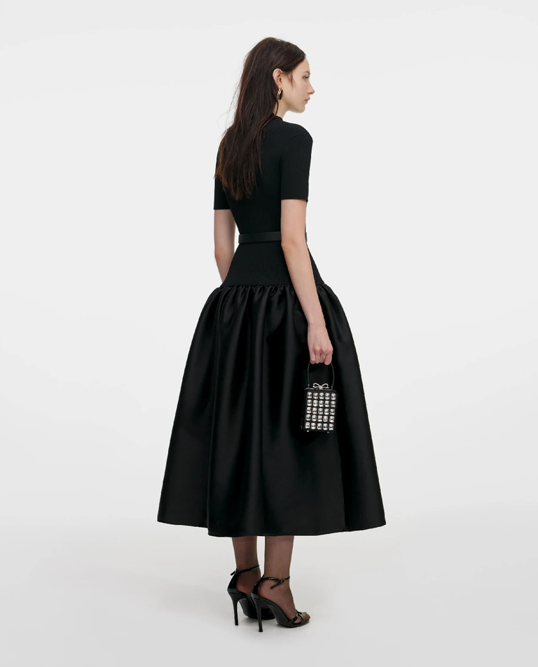 Czarna dzianinowa sukienka midi - Image #2