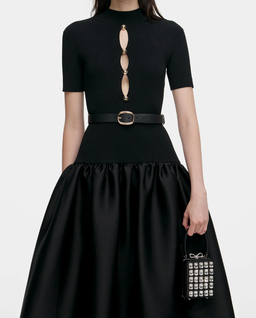 Czarna dzianinowa sukienka midi - Image #3