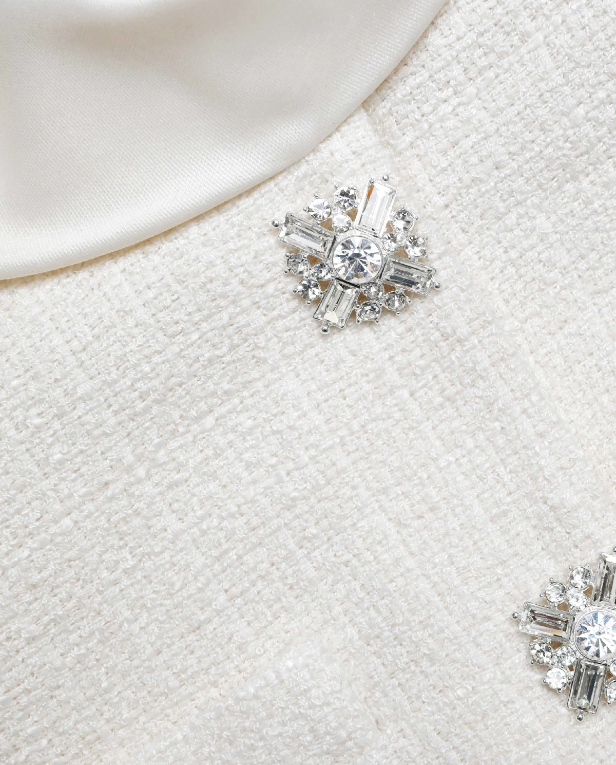 Kremowa sukienka midi - Image #4