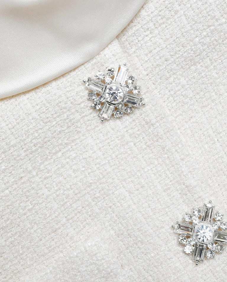 Kremowa mini sukienka - Image #4