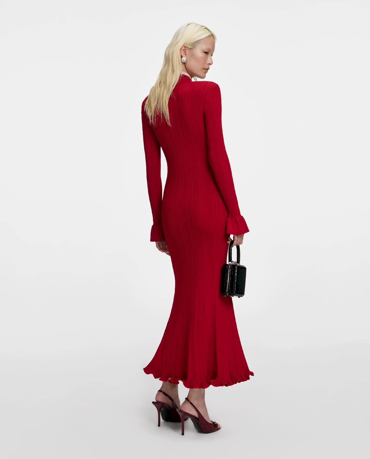 Czerwona dzianinowa sukienka midi - Image #2