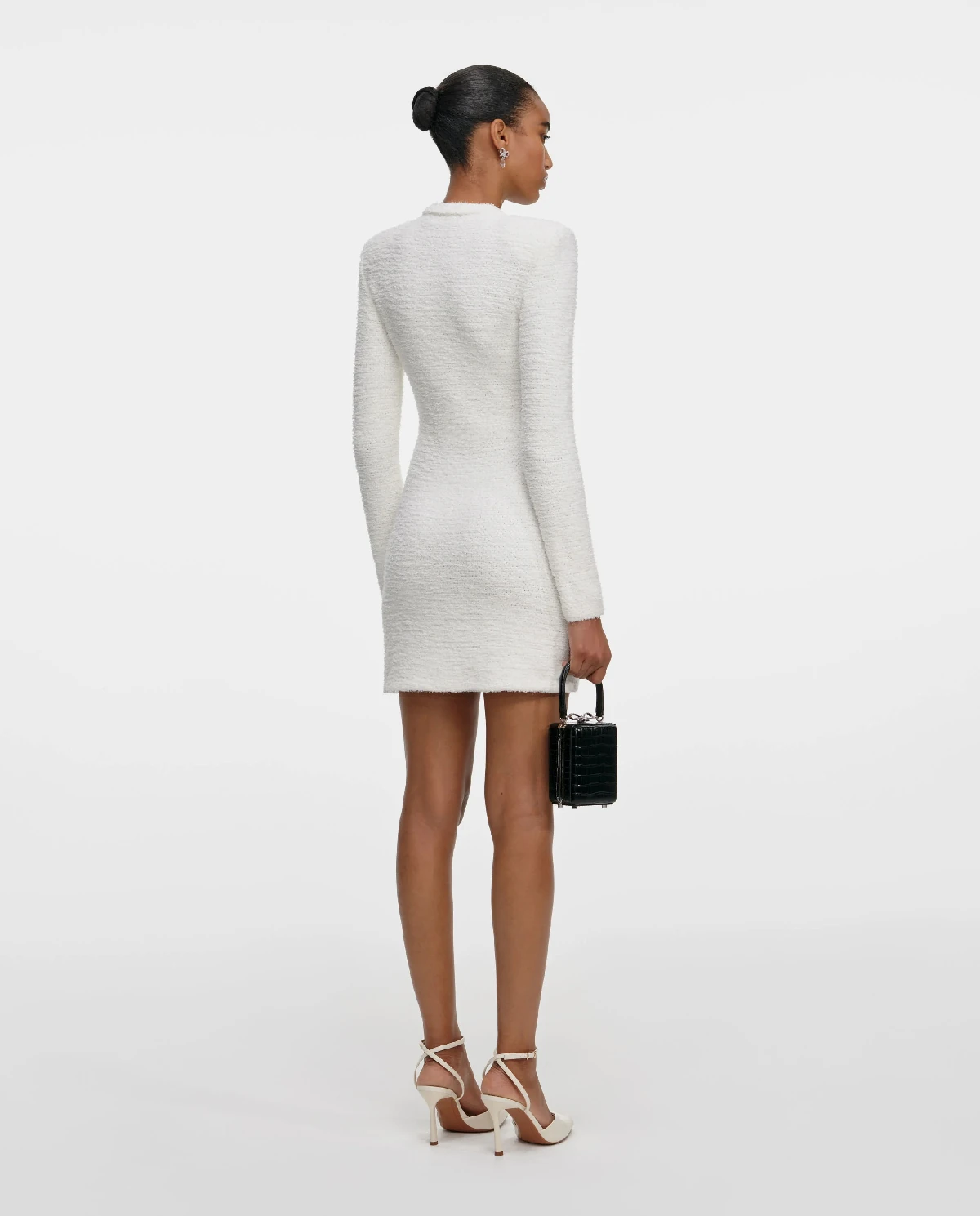 Kremowa sukienka mini z kryształkami - Image #2